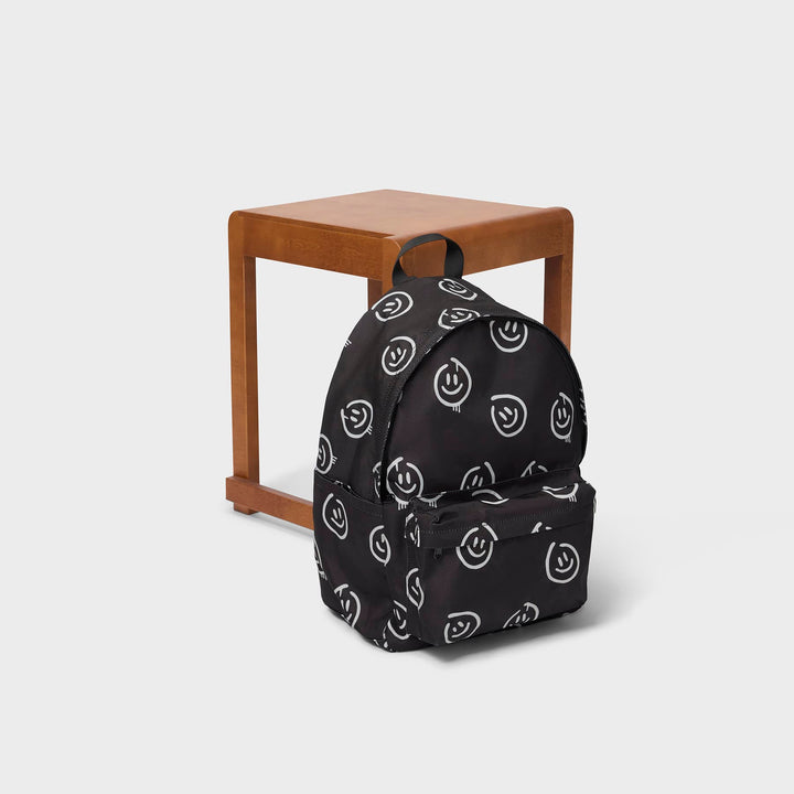 Backpack Mio Backpack in Open Smile