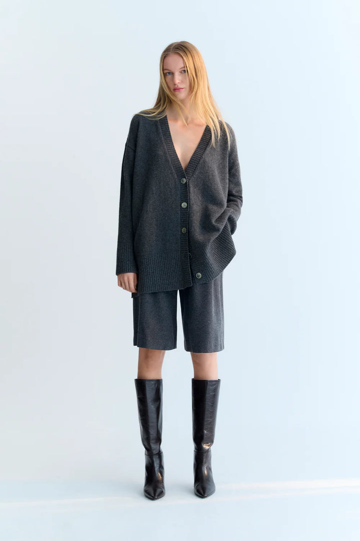 Agatha Woman Cardigan in Mid Grey