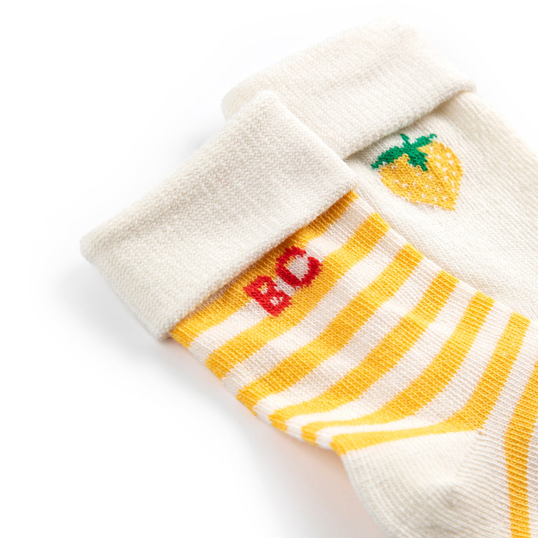 Pixel Strawberry Short Socks Pack X 2 - White
