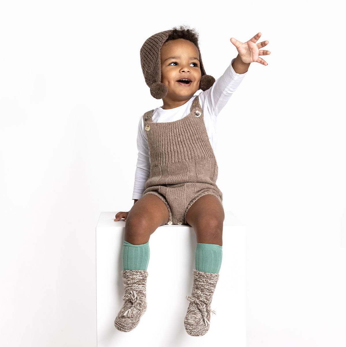 MILLÉSIME Elliot Pom Hat - Latte