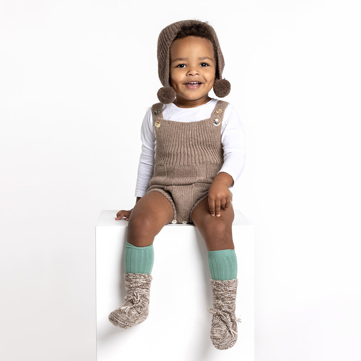 MILLÉSIME Elliot Pom Hat - Latte