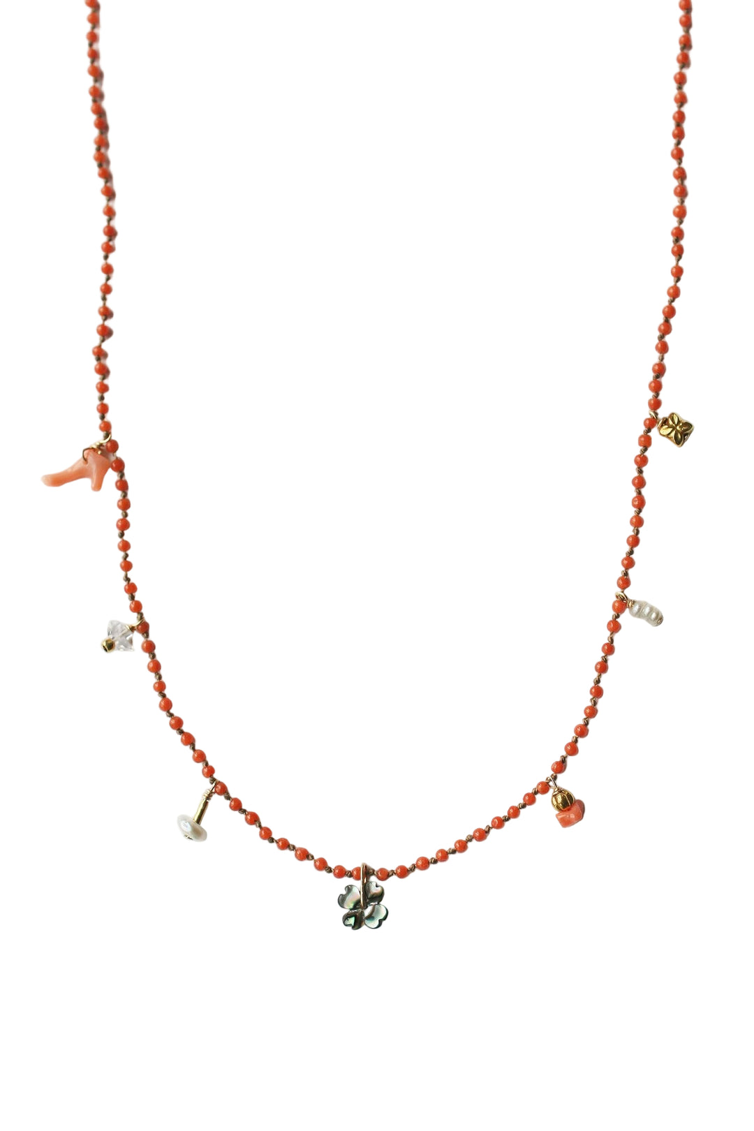Charmant Necklace With Coral