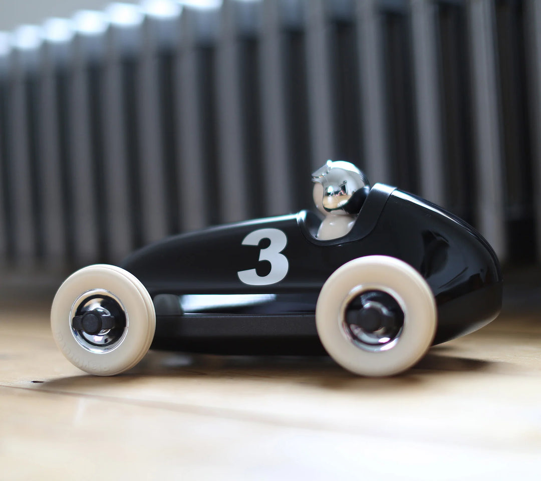 Car Bruno In Chrome Black