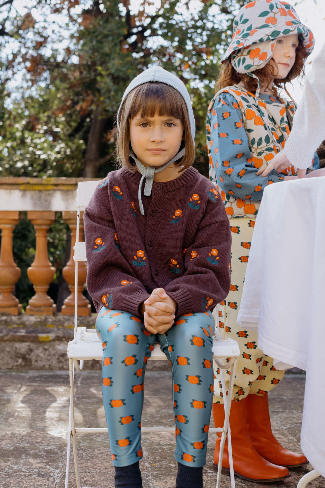 Flowers Cardigan in Dark Brown