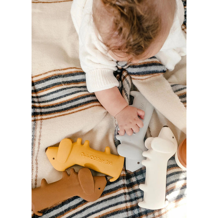 Gommu Mini Dog Teether - Cream