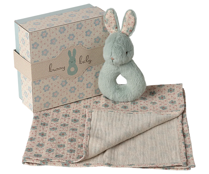 Rabbit Rattle Set in Mint