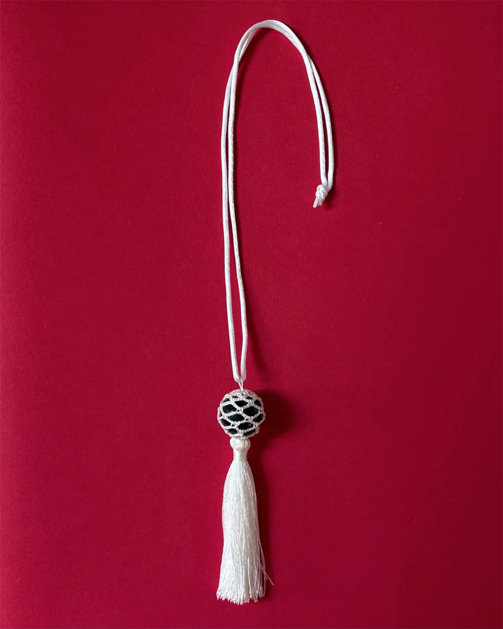 Tassel Necklace in Black Bead